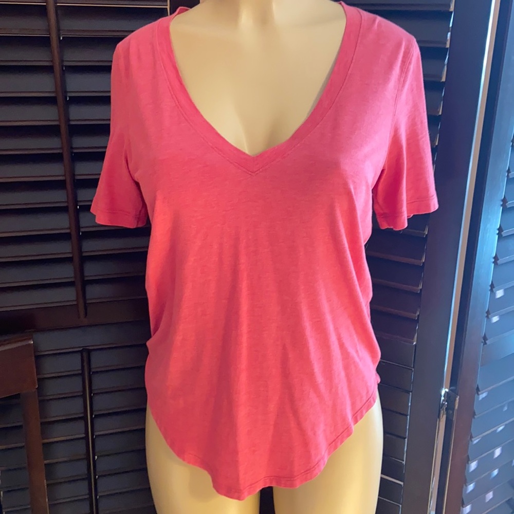 Lululemon Love T Shirt Tee Short Sleeve Pink Small 4
